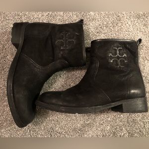 Tory Burch Simone Ankle Boots Distressed Buffalo Print Sz 8 Excellent condition